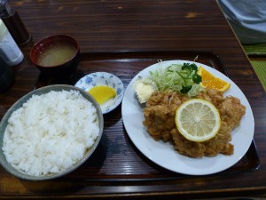 みなと食堂から揚げ定食